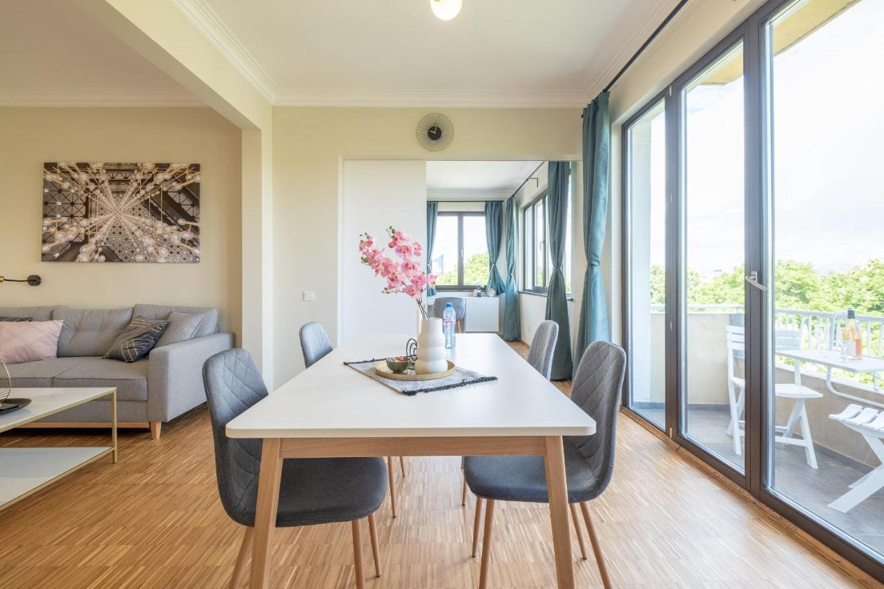 Sunrise 1Bdrm View Apartment Ndk Congress Centre Sofia Zewnętrze zdjęcie